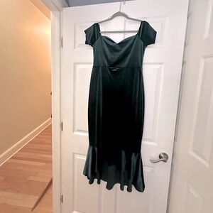 Lulu's  XL green velvet High Low Dress